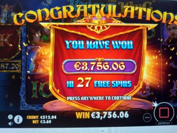 Knights King - Big Win! (Submitted by Eddw80)